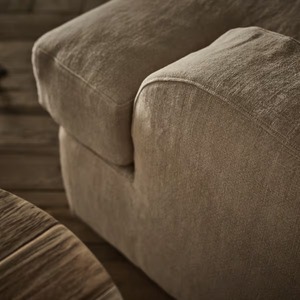 Sofá Contemporáneo, Aerodinámico, de Líneas Curvas, Atemporal y Elegante sin Esfuerzo - Product Image 4