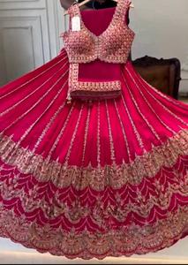 Vêtements indiens et pakistanais à la mode pour adultes élégants Cancan & Canvas Patta Lehenga Choli avec paillettes de codage Withsequins - Product Image 2