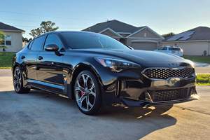 Kia Stinger GT1 2018 Usado, 1 Dueño, Motor V6 Twin-Turbo de 365 hp, Mayormente sin Modificaciones - Product Image 2