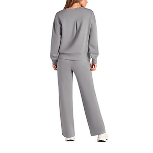 Best Ladies Tracksuits Set Cotton Fleece OEM Custom Female Training Sports Wear Two Piece Jogging Suit Pullover Crop Tracksuit - Product Image 2