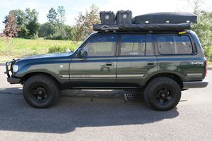 MEILLEURE OFFRE - LANDCRUISERS VX 4WD SUV 1993 - ÉTAT IMPECCABLE - PRÊT À L'EXPORTATION - CHOIX PREMIUM - FIABLE - TOUT-TERRAIN - Product Image 3