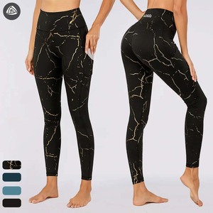 Venta al por mayor de fabricación OEM de alta calidad Tie Dye transpirable Fitness Scrunch Butt Lifting Yoga Pantalones de las mujeres Leggings Cintura Huzaifa - Product Image 3