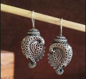 Boucle d'oreille unique en pierre Monalisa oxydée, magnifique boucle d'oreille pour femmes, bijoux ethniques personnalisés, mode - Product Image 1