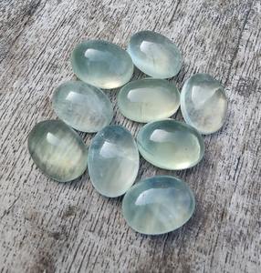 100% naturel attrayant vert naturel Prehnite pierres précieuses véritables en vrac pour la fabrication de bijoux faits à la main utilisation à des prix bon marché OEM en vrac - Product Image 2