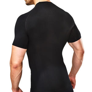 Chemises de compression entièrement personnalisées Chemises de compression à manches courtes à séchage rapide pour hommes pour l'entraînement en salle de sport - Product Image 5