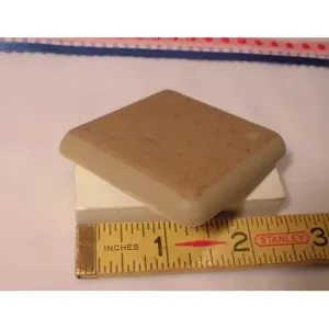 2 piezas Terra Marrone CR82 de American Olean Matte Light Brown 2 \ "Bullnose para pisos interiores y paredes Azulejos exteriores - Product Image 1