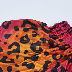 กางเกงขาสั้นมวยไทยขาสั้นผ้าโพลีเอสเตอร์ออกแบบใหม่ล่าสุด - Product Image 3