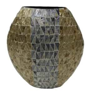 Vase à fleurs au design côtier moderne et unique Nouvel article décoratif pour la maison et le jardin - Product Image 2