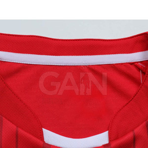 Uniforme de football pour hommes de haute qualité personnalisé, style tendance, arrivée récente / Uniforme de football pour adultes en gros, taille adulte, uniforme de football intégral - Product Image 2