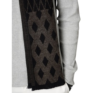 Écharpes longues pour hommes en cachemire 100% écologique, personnalisées, design hiver, tricotées sur mesure, jacquard à carreaux 220g. - Product Image 5