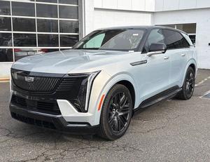 สภาพดีเยี่ยม รถมือสอง ปี 2025 แคดิลแลค เอสคาเลด ไอคิว สปอร์ต 2 - Product Image 1