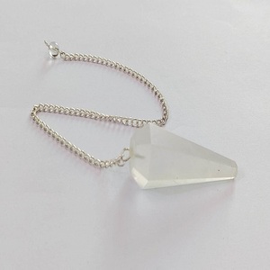 Cristal Quartz facettes pendule pierre semi-précieuse sculpté Instrument de guérison et de radiesthésie à vendre - Product Image 1