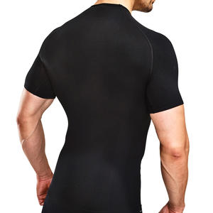 Chemises de compression entièrement personnalisées Chemises de compression à manches courtes à séchage rapide pour hommes pour l'entraînement en salle de sport - Product Image 6