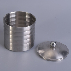 Round Wax <b>Decorative</b> Candle <b>Jar</b> Container Shiny Hammered Candle Holder Vessel Cup Metal <b>Jars</b> with Lid - Product Image 5