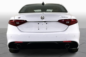 Alfa Romeo Giulia Ti Sport AWD 2018 Usado - Listo para Enviar - Product Image 4