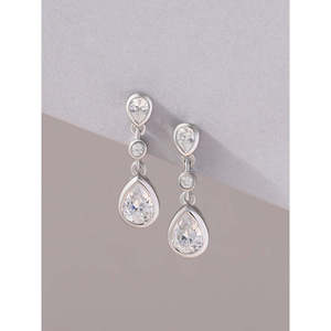 Pendientes de gota con aspecto de diamante deslumbrante con moda elegante - Product Image 2