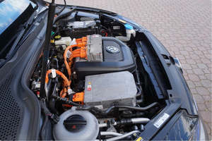 Abordable - Véhicule d'occasion conduite à gauche |   18K-MILEAGE 2020 L A N D R A N G E R O V E R SPORTS SVR - Product Image 5