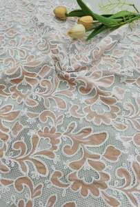 ชุดเดรสผ้าไหมสำหรับผู้หญิงชุดเดรสแบบมีสไตล์ขายส่งวัสดุสิ่งทอจากอินเดีย - Product Image 3