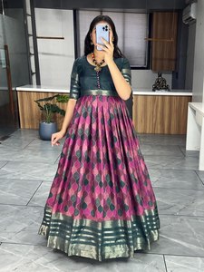 ชุดผ้าไหมนุ่มพิมพ์ลาย Anarkali ออกแบบล่าสุด - Product Image 4