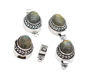 Prem Bhaya Antique Starling Silver & 18K Gold Plated Oval Labradorite Gemstone Box Broche B1066 Strand 1-3 Fabricación de joyas - Product Image 1
