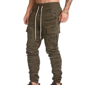 Venta al por mayor de rendimiento de peso pesado Slim Fit Fleece Cargo Jogger pantalones hombres correr entrenamiento bolsillos cordón hombres pantalones de chándal - Product Image 3