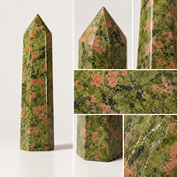 Tour de cristal vert naturel poli, pierre de guérison, pointe décorative pour la maison, cadeau pour collectionneurs et amateurs d'énergie