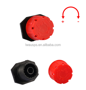 Gocciolatore Regolabile in Plastica a 8 Fori di Alta Qualità per Sistema di Irrigazione a Goccia da Giardino - Product Image 3