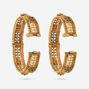 188971 Women's Antique Fashion Bangle with Gold Polish Flower Shape Bezel Setting <b>Ruby</b>-Green Stones for Wedding - Product Image 3