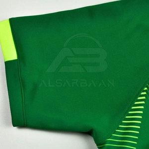 Uniforme de football personnalisé de haute qualité, respirant et à séchage rapide, pour adultes - Product Image 5