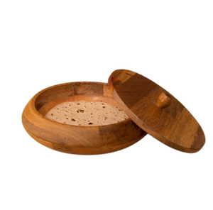 Ensemble de trois bols de service à salade ronds en bois au design vintage naturel, sans danger pour les aliments. - Product Image 5