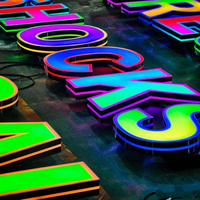 Lettres illuminées par LED polychromes imperméables extérieures d'impression 3D de RVB annonçant le logo personnalisé