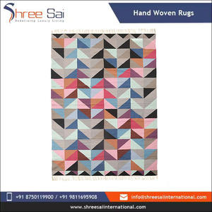 Tapis géométriques brodés à la main en coton 100% de conception moderne fabriqués en Inde pour le salon - Product Image 2