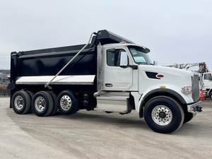 รถบรรทุกมือสอง Peterbilt 529 แรงม้า 8x4 เกียร์ธรรมดา 6 สปีด แบบดัมพ์ บรรทุกหนัก เครื่องยนต์ดีเซล เกียร์ธรรมดา ขาย - Product Image 2