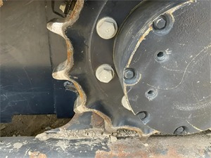 KUBOTA usada, accesorios de pala cargadora de dirección deslizante potente, el mejor precio, Venta caliente, cubo usado, motor de estado usado, Kubota, 1, 2, 1, 2, 1, 2, 2 - Product Image 6