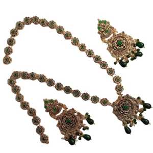 Ensemble de collier géométrique couleur or de luxe femmes Vintage tour de cou en cristal mariée mariage collier boucle d'oreille ensemble mode bijoux indiens - Product Image 1