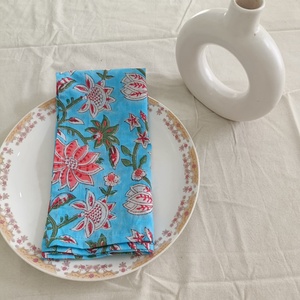 Serviettes en coton carrées, bleu orchidée, rose, faites à la main, imprimées à la main en Inde, écologiques, personnalisables, pour les mariages, l'usage domestique - Product Image 6