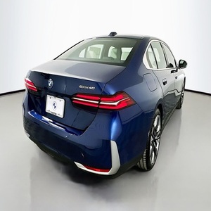 BMW i5 eDrive40 2024, el más vendido, con tecnología de motor eléctrico automático, transmisión automática eléctrica, tracción trasera. - Product Image 5