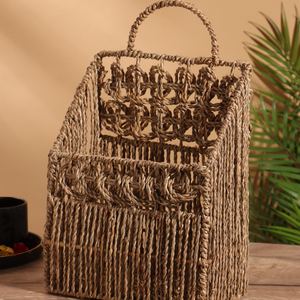 Panier mural en herbe de mer tissé à la main / Porte-revues décoratif tissé avec motif en chaîne et poignée supérieure pour le bureau et la maison - Product Image 3