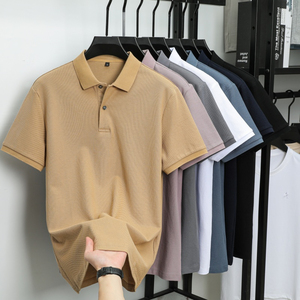 Polo d'été à manches courtes pour hommes 100% coton Logo personnalisé Vêtements décontractés Chemises polo simples et élégantes pour hommes - Product Image 4