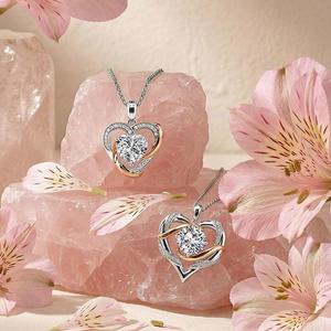 Conjunto de Collar Clásico de Dos Tonos con Corazón Personalizado Jeulia con Perla Moissanita y Diamante - Product Image 2