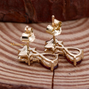 ต่างหูเม็ดเดี่ยวสีทอง14K ทำด้วยมือสำหรับผู้หญิงอัญมณีเพชรทับทิมสำหรับงานแต่งงานขายส่ง - Product Image 4