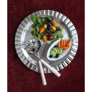 Bandeja Metálica de Lujo para Servir, Plato Decorativo con Grabado Floral, Diseño Art Deco, Florero de Mesa para Navidad - Product Image 3