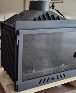 Insert de cheminée moderne en fonte d'aluminium Dorello pour villa et atelier - Product Image 3