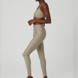 Ropa deportiva OEM para mujer, pantalones deportivos para gimnasio, conjunto de 4 piezas para hacer yoga y fitness, patrón sólido bordado de talla grande, deportes de moda de verano - Product Image 3