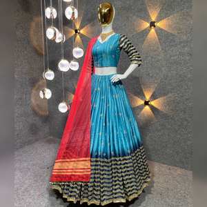 Navratri Spécial Soie Séquence Broderie Travail et Impression Numérique Zari Travail Lehenga Choli Avec Lourde Georgette Dentelle Travail Dupatta - Product Image 3