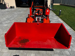 Mini tractor 4x4 económico con cargador frontal para pequeñas explotaciones agrícolas Kubota B1600 B7100 serie BX Kubota B7000 con cargador frontal, proveedor. - Product Image 6