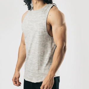 เสื้อยืดผู้ชายผ้าฝ้าย 100% แห้งเร็ว ระบายอากาศดี ทรงกลม คอกลม สไตล์สตรีทแวร์ พร้อมโลโก้สั่งทำได้ สไตล์ฮิปฮอป รับผลิตแบบ OEM - Product Image 1