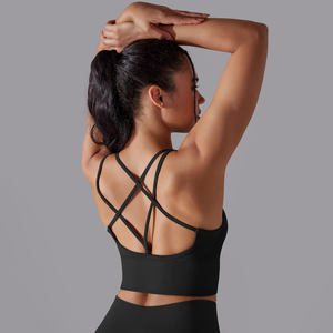 Vente en gros Vêtements de sport logo personnalisé sans couture couleur unie avec dos croisé Soutien-gorge et gilet Ensemble de yoga Ensemble de course à pied Ensemble de fitness deux pièces pour femmes - Product Image 1