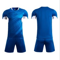 Uniforme de Fútbol Sublimado Personalizado: Uniforme de Entrenamiento de Secado Rápido de Inspiración Retro para Clubes, Diseñado con Corte Totalmente Automatizado