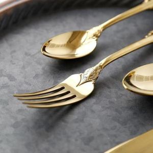 Ensemble de couverts entièrement faits à la main avec une qualité et des matériaux supérieurs à un coût très bas - Product Image 2